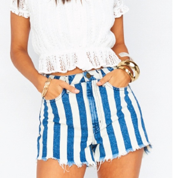 Show Me Your Mumu Arizona Sedona Striped Denim High Waisted Jean Shorts EUC 29 - Picture 1 of 12